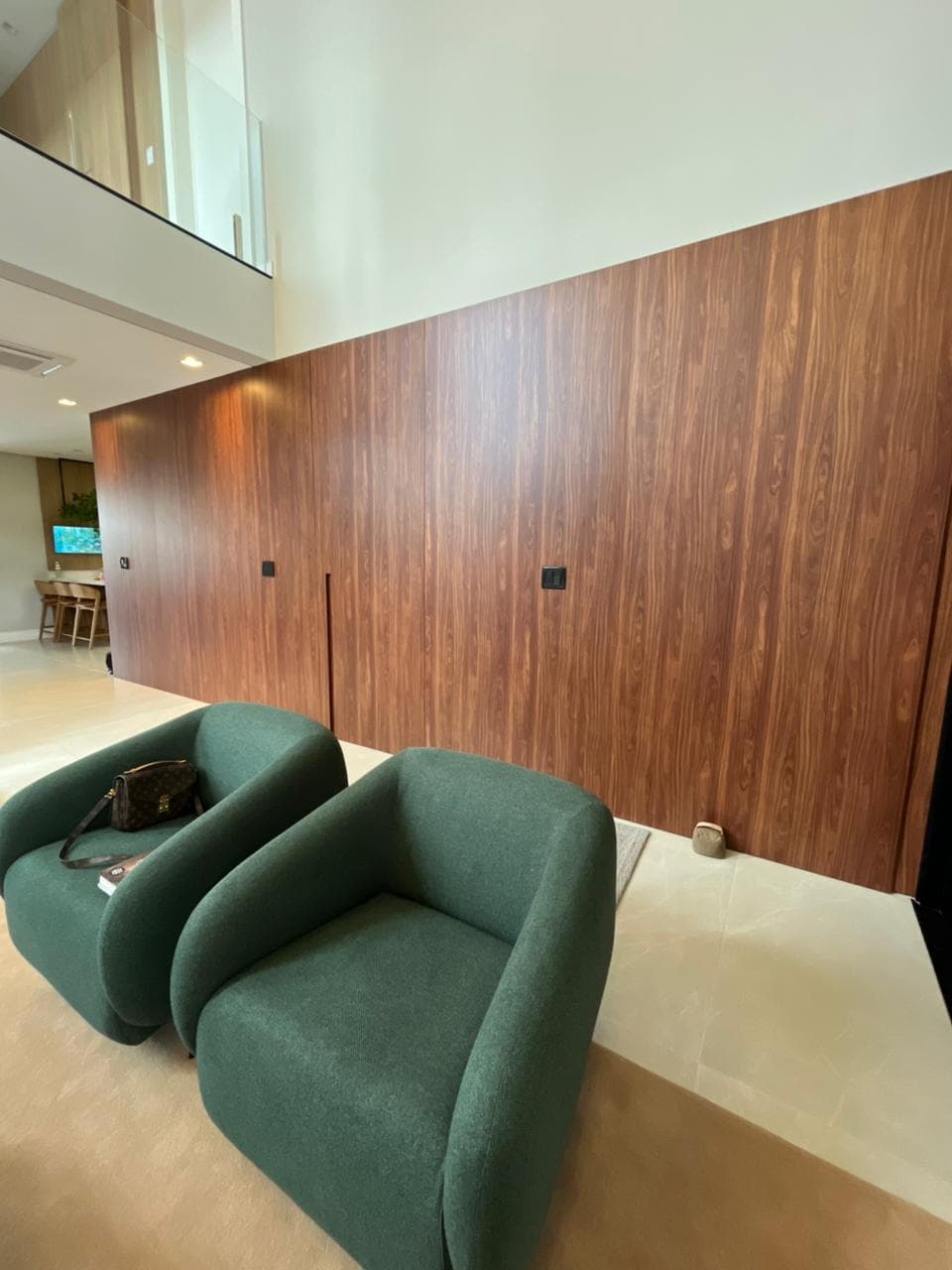 Sobrado com 3 dormitórios à venda, 249 m² por R$ 3.999.000,00 - Cézar de Souza - Mogi das Cruzes/SP, foto 19 de 21