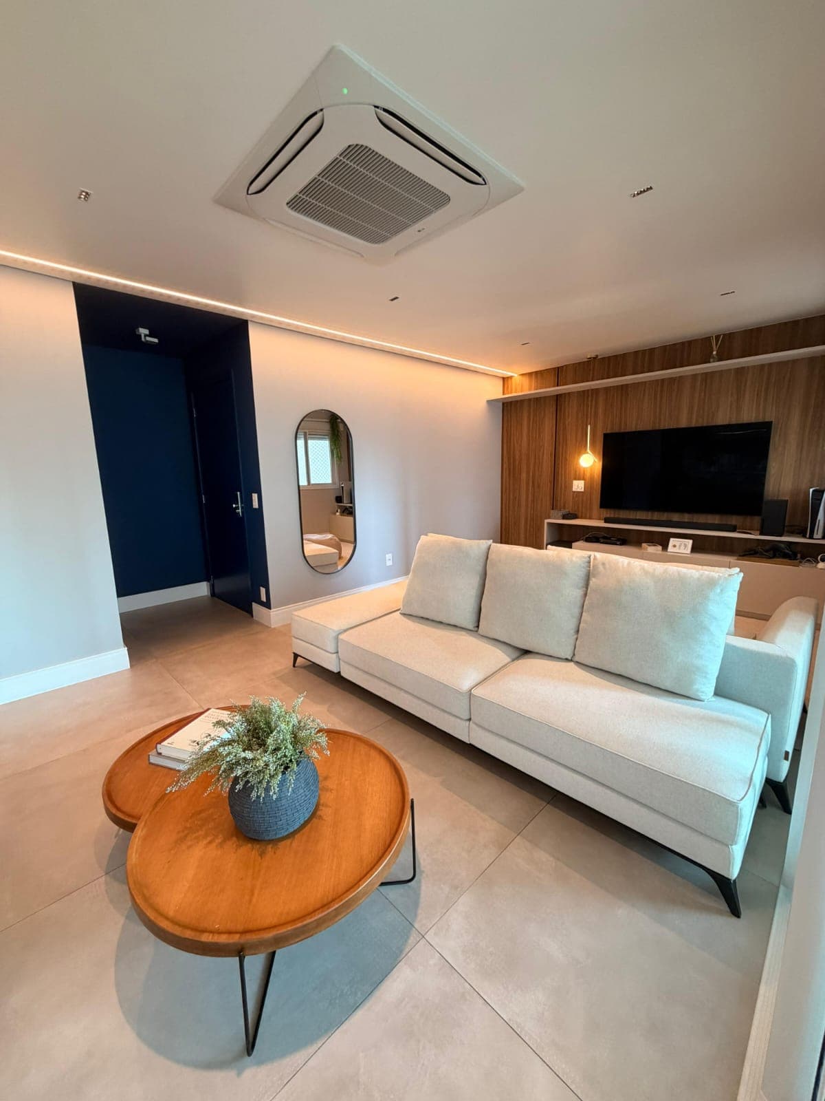 Lindo Apartamento com 2 Suítes à venda, 95m² - Helbor Passeo, foto 2 de 22