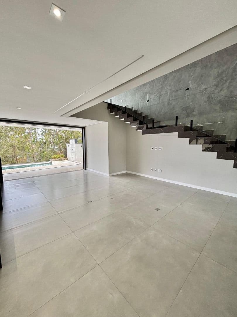 Casa de 274m² de área construída com vista permanente disponível para venda por R$2.800.000 - Mosaico Essence, Mogi das Cruzes/SP, foto 4 de 24