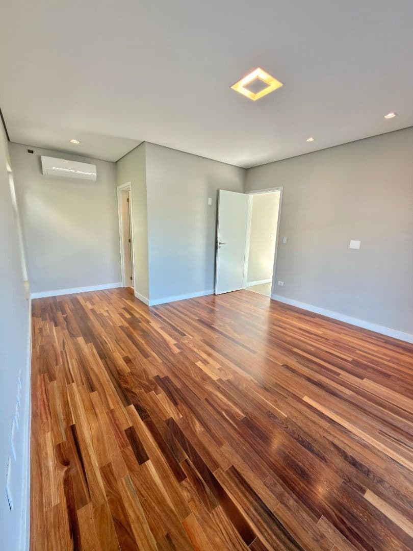 Casa de 530m² com 4 suítes e ampla área de lazer disponível para venda por R$ 5.800.000 - Bella Cittá, Mogi das Cruzes/SP, foto 14 de 23