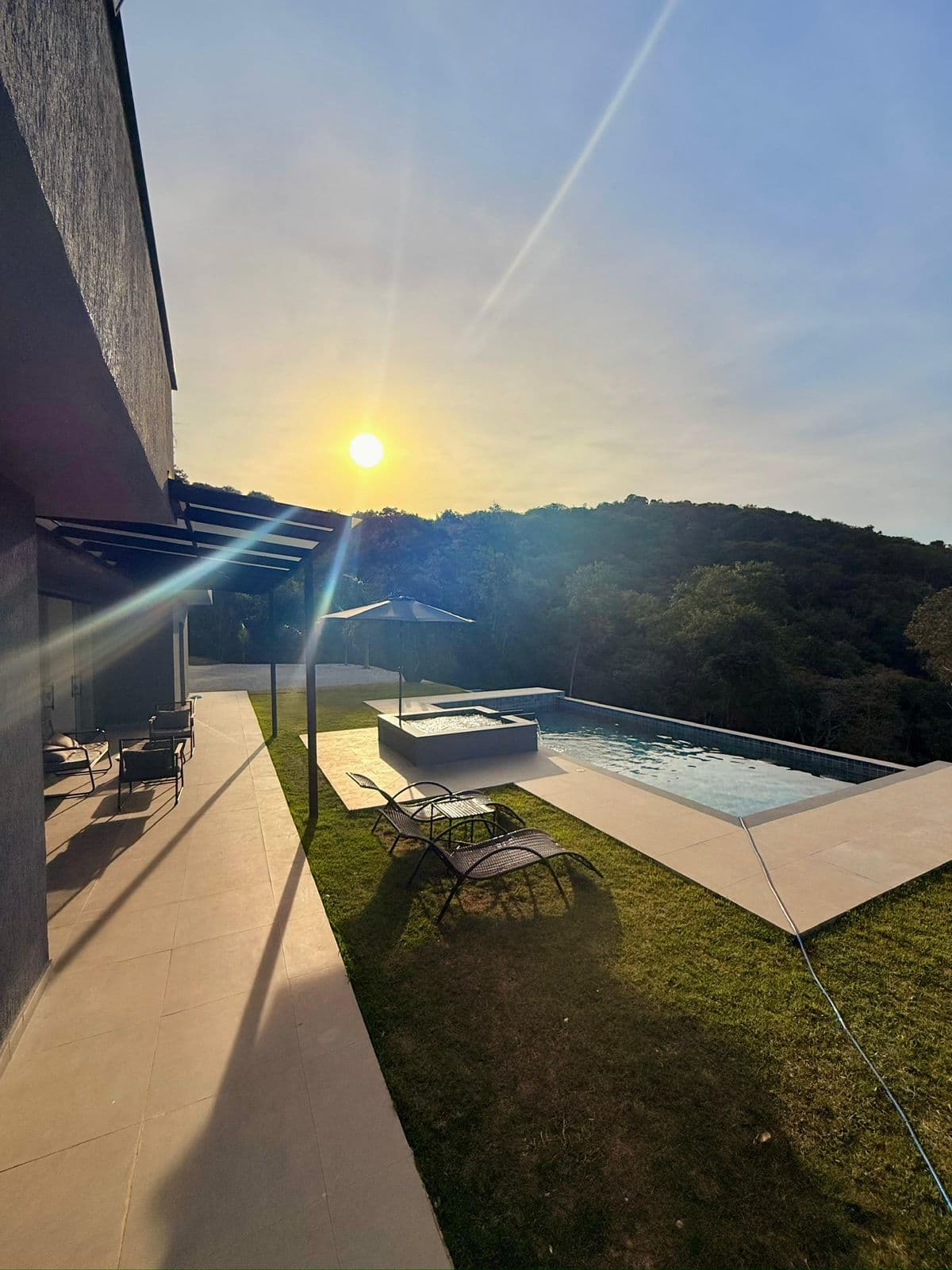 asa com 3 dormitórios à venda, 735 m² por R$ 1.890.000 - Centro - Guararema/SP, foto 14 de 32