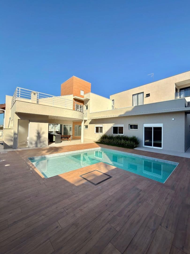 Casa de 530m² com 4 suítes e ampla área de lazer disponível para venda por R$ 5.800.000 - Bella Cittá, Mogi das Cruzes/SP
